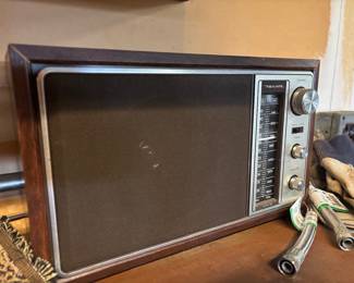 Vintage radio