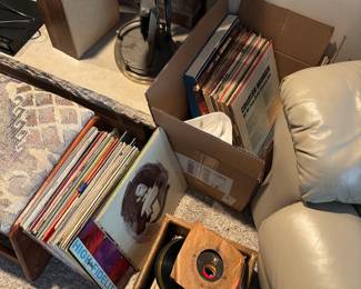 Vinyl records 45s and 33's