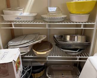 Kitchen cookware, pyrex primary color large yellow bowl. two available. pampered chef