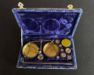 Indian Brass Gold Colored Vintage Scale