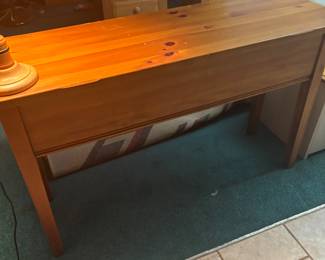 Kincade wood console Ducks Unlimited