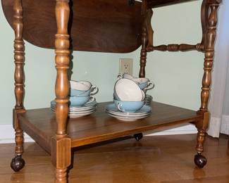 Colonial Maple Tea Cart Trolly with drop sides and handle