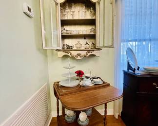 Colonial Maple Tea Cart Trolly with drop sides and handle