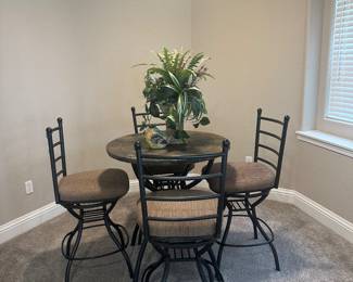 High top table with 4 chairs