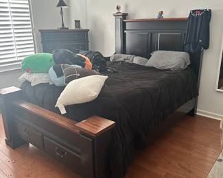 Queen bed