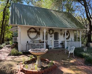 Cottage 