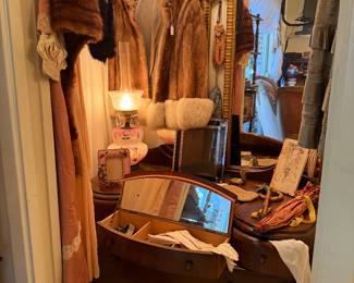 Dressing Room, Furs, Mirrors