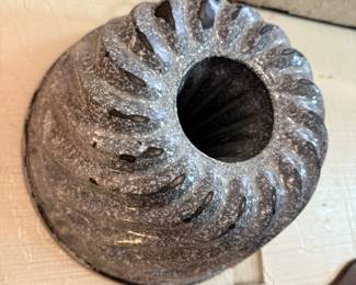 Granitewear Cake Pan