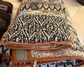 Pottery barn bedding