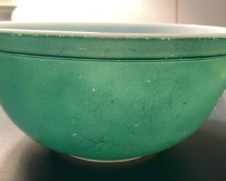 Pyrex Colors 23 quart Mixing Bowl