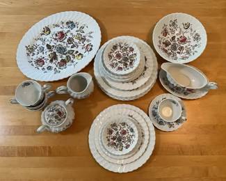 Johnson Brothers Staffordshire Bouquet Set