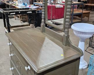 DRESSER WITH MIRROR