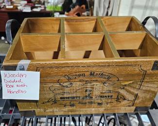 WOODEN DIVIDED BOX WITH HANDLES