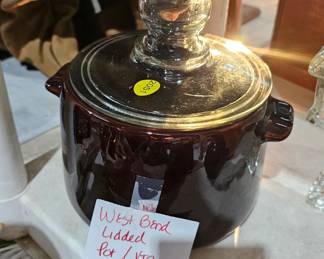 WEST BEND DISH WITH LID