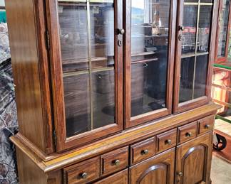 CHINA CABINET