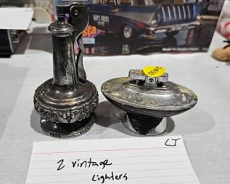 VINTAGE LIGHTERS