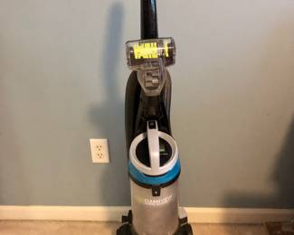 Bissell bagless vacuum