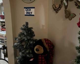 Bear with tree. Vintage home interiors