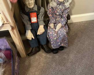 Gran and papa doll set