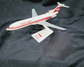 	TWA 767-200 Airplane Model