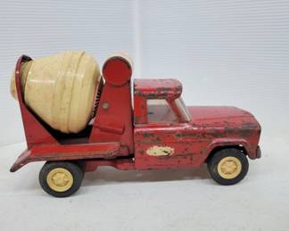 	Structo Red Cement Mixer Truck