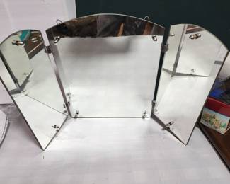 VANITY MIRROR