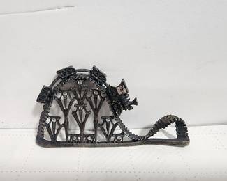 ANTIQUE BROOCH