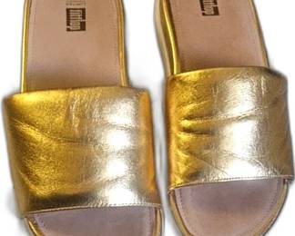 $32.50 Fitflop Limited Edition Gold Flops