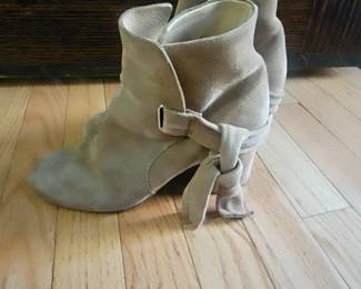 $40 Rag Bone Ankle Boots 37
