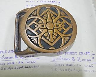 $22.50 Sun Rays Dress Solid Brass Belt Buckle