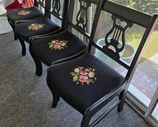 Set of 4 dining chairs with needlepoint seats