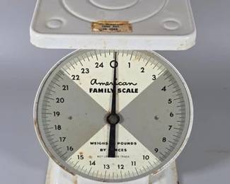 Vintage kitchen scale