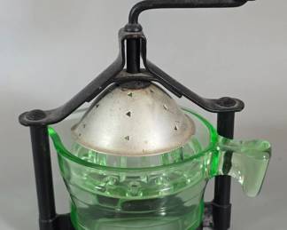 Handy Andy uranium glass juicer