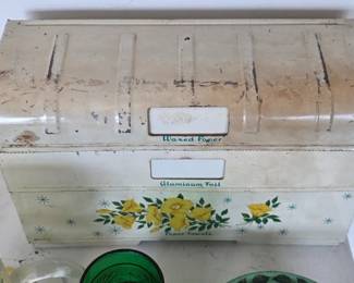 Vintage tin dispenser for waxed paper, aluminum foil and paper towels