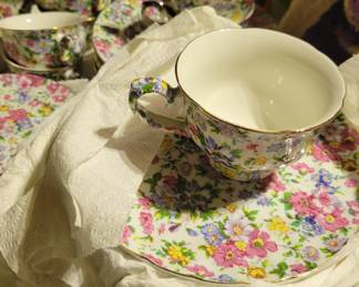 Chintz dishes