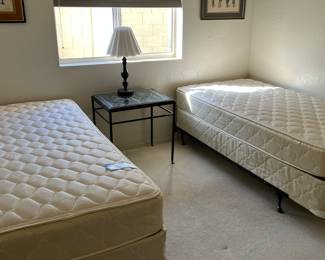 Twin Beds w Frames, End Table, Table Lamp, Art