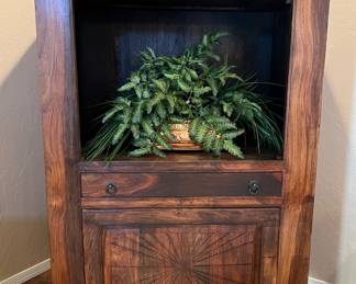 Rustic Cabinet w Plenty of Storage