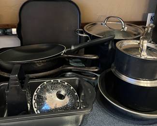 Farberware Pots & Pans, Lodge Cast Iron Pans