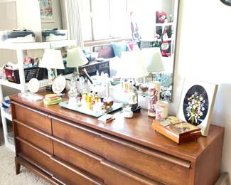 mid century modern dresser w/mirror