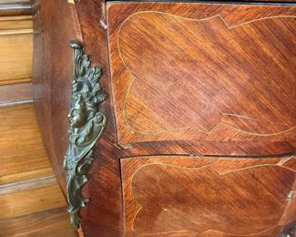 French Louis XV Style Parquetry Mahogany Ormolu Bombe Commode Detailmin