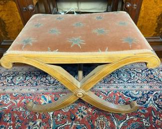 180 Vintage Upholstered Ottomanmin