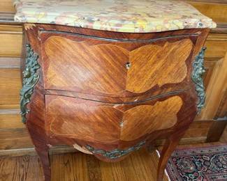 180 French Louis XV Style Parquetry Mahogany Ormolu Bombe Commodemin
