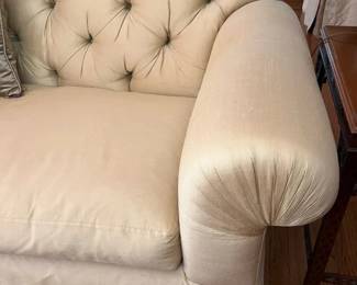 180 Bel Age Silk Dupioni Sofa Upholstery Detailmin