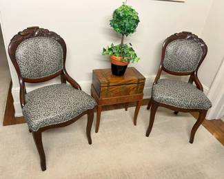 180 Vintage Accent Seatingmin