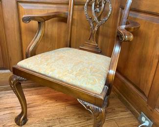 180 Kittinger Dining Armchairmin
