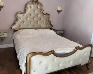 platine queen bed