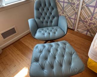 Plycraft “Mr. Chair “lounge chair and ottoman by George Mulhauser