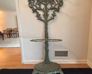 Cast aluminum hall tree
