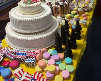 Fake desserts
