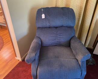 Lift Chair "LIKE NEW"